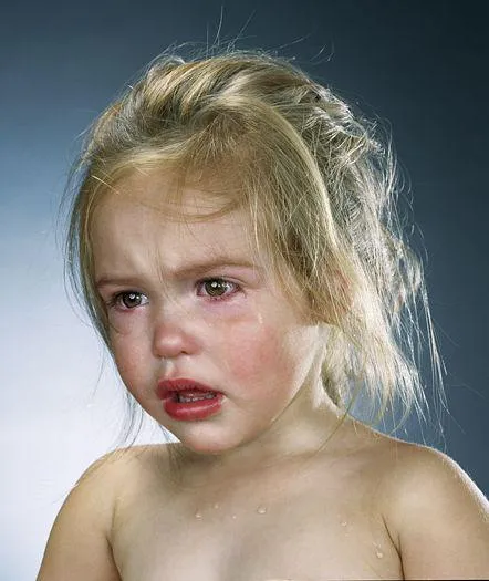 Bastante fuerte trabajo - niños llorando
