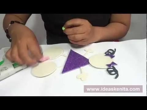 Moldes para hacer gafetes de fulanitos - Imagui