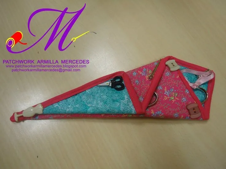 Funda para tijeras de patchwork | Navody na siti | Pinterest Funda para tijeras de patchwork | Navody na siti | Pinterest