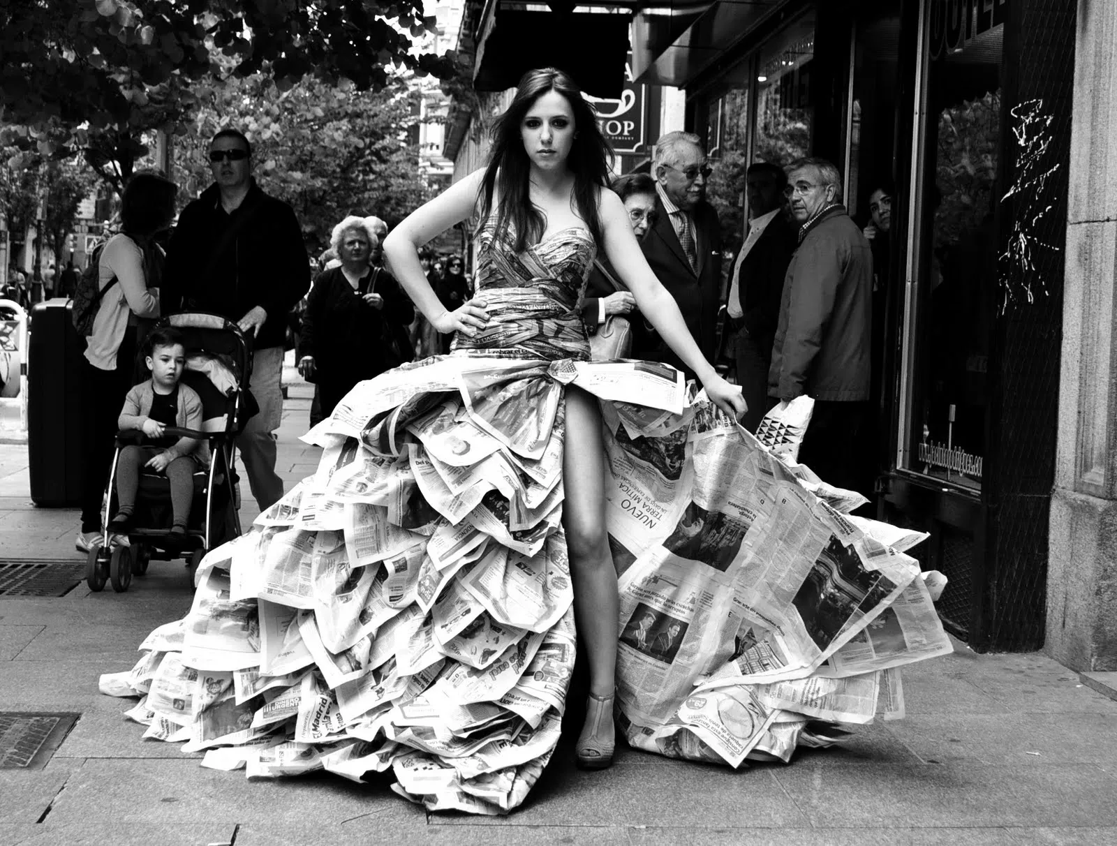 fundamentos de pintura: El vestido de papel fundamentos de pintura: El vestido de papel