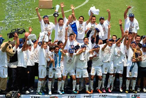 Fútbol entre mujeres: PUMAS CAMPEÓN