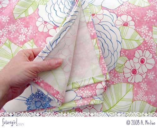 futuregirl craft blog : Tutorial: Tablecloth Hemming futuregirl craft blog : Tutorial: Tablecloth Hemming