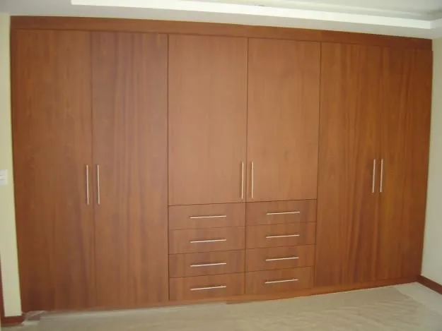 Modelos de closets de madera - Imagui