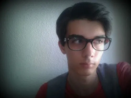 Las gafas adecuadas para la cara adecuada | Alex Robles - The ...