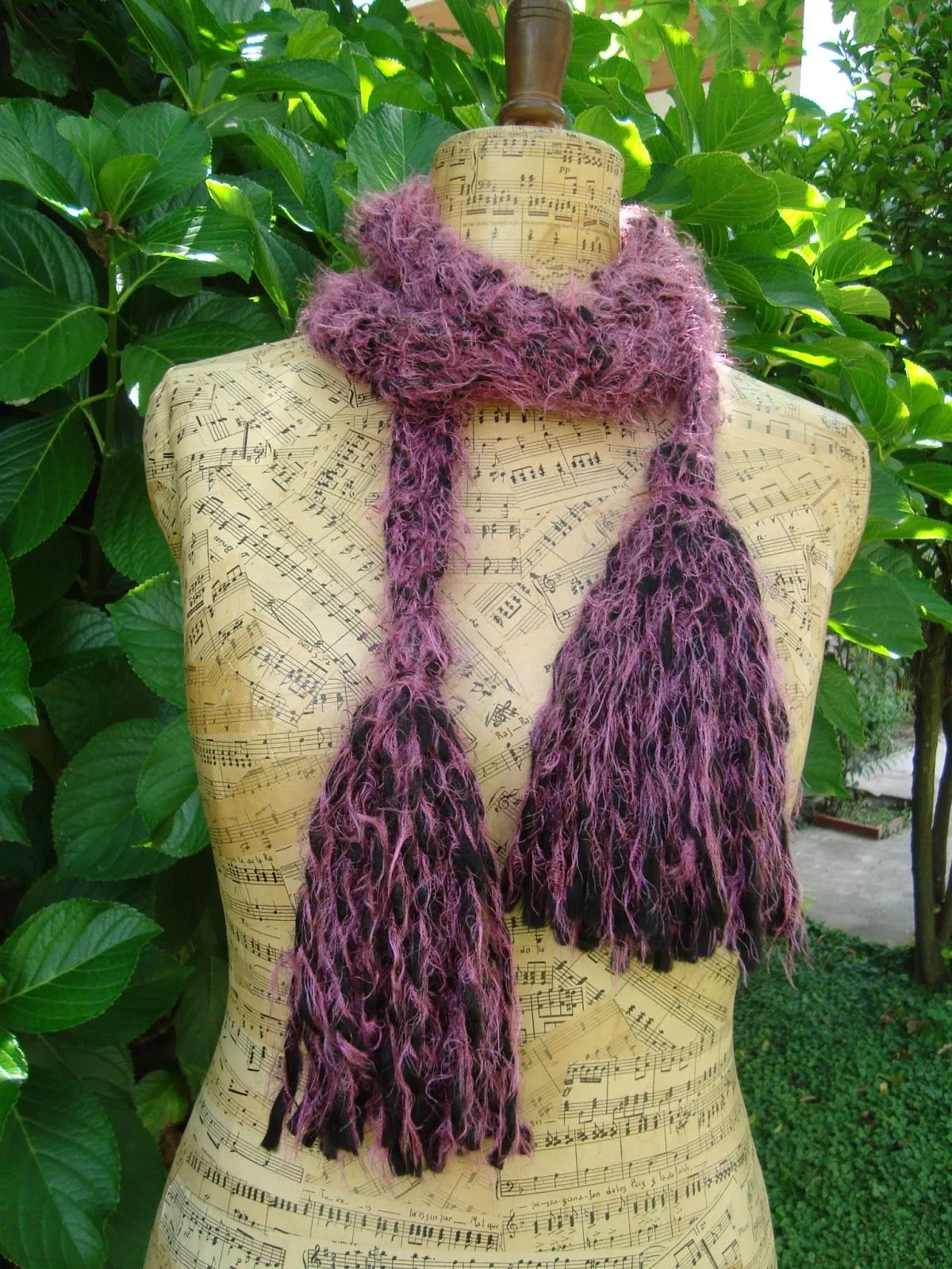 Nueva Gaia: BUFANDAS TEJIDAS CROCHET Nueva Gaia: BUFANDAS TEJIDAS CROCHET