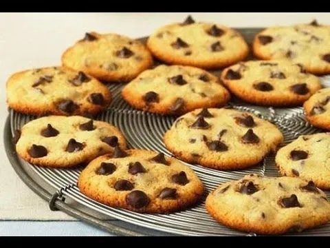 Cómo hacer galletas de chispas de chocolate / Galletas de ... Cómo hacer galletas de chispas de chocolate / Galletas de ...