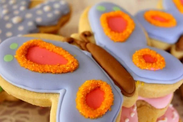 Galletas de miel y mantequilla en forma de mariposa - Recetín