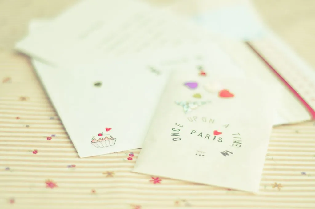 Como decorar una hoja de papel para una carta - Imagui Como decorar una hoja de papel para una carta - Imagui