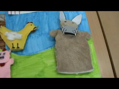 La gallina, los cerditos y el lobo (títeres).MPG - YouTube La gallina, los cerditos y el lobo (títeres).MPG - YouTube