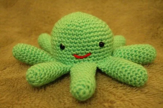 Ganchillo hecho a mano lana verde lindo peluche por BunnyBooCrochet Ganchillo hecho a mano lana verde lindo peluche por BunnyBooCrochet