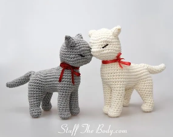 Gato Amigurumi patrón gatito ganchillo por StuffTheBody en Etsy