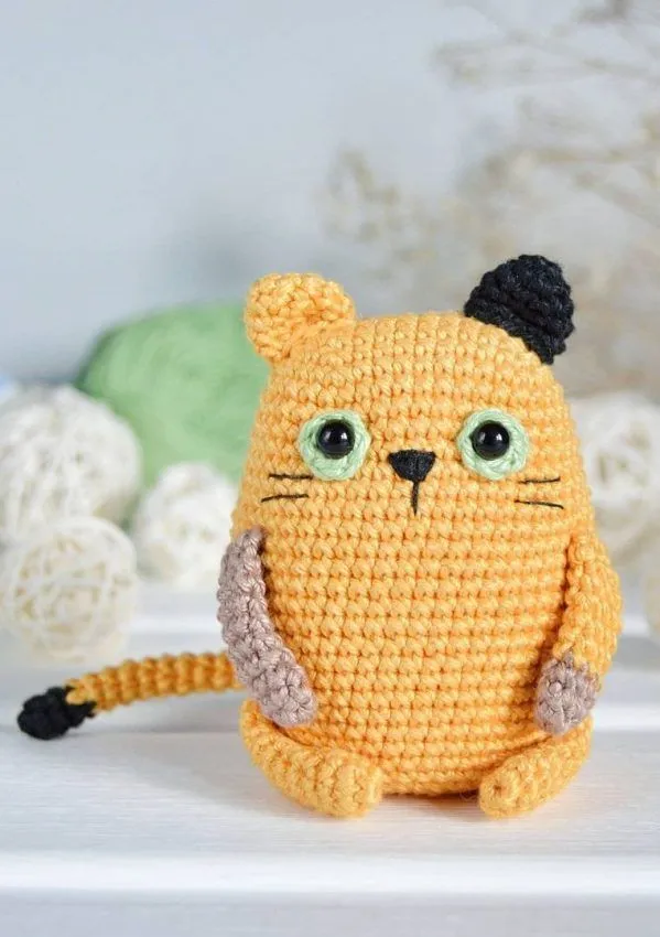 Gato Divertido Amigurumi Paso a Paso PDF Patrón Gratis - Amigurumistore.Com Gato Divertido Amigurumi Paso a Paso PDF Patrón Gratis - Amigurumistore.Com