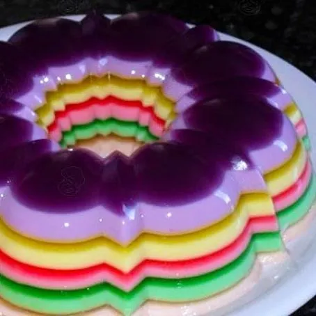 Gelatina de capas de colores (4.5/5)