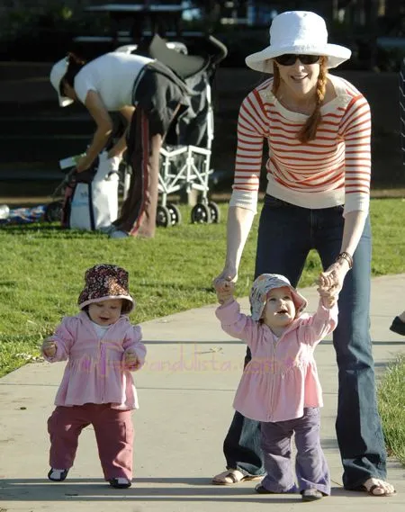 las gemelas de Marcia van creciendo « El blog de las mamás famosas las gemelas de Marcia van creciendo « El blog de las mamás famosas