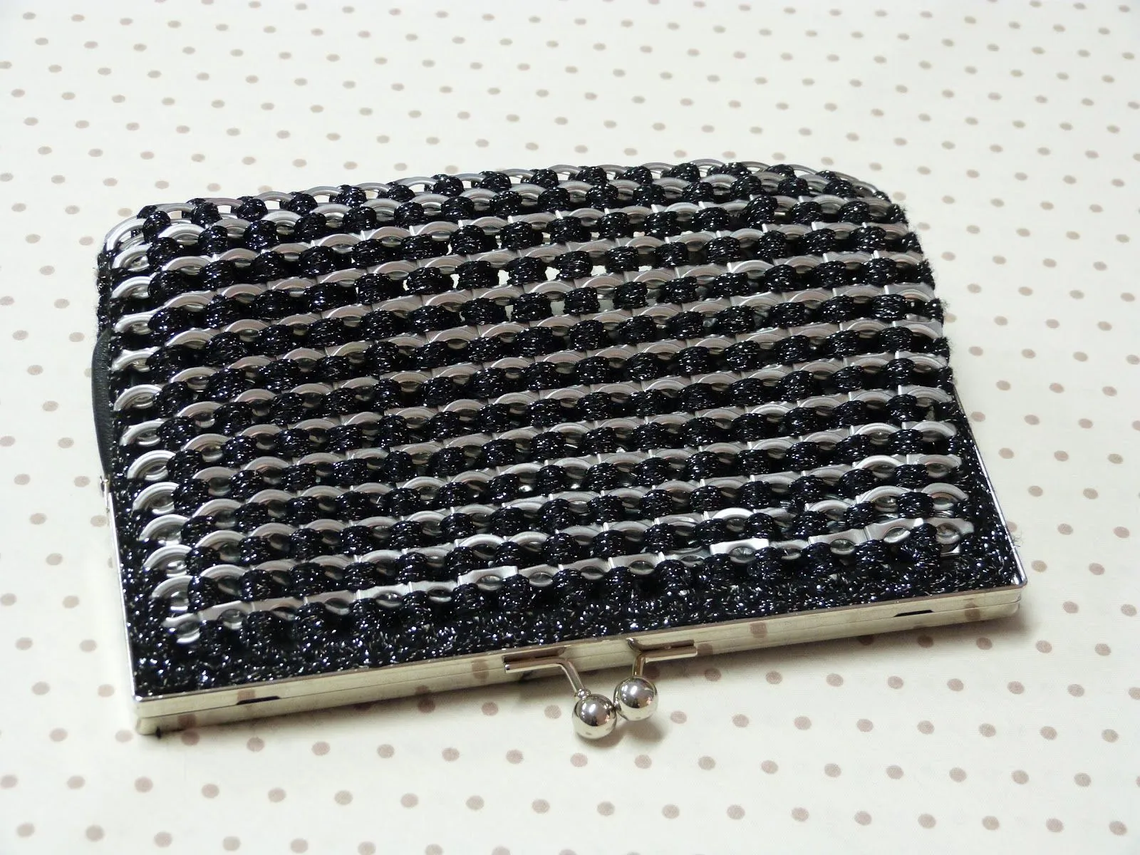 GEMINISPATCH: BOLSOS DE ANILLAS DE PILI