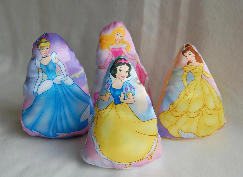 generalmente las princesas de disney son las preferidas de las nenas ... generalmente las princesas de disney son las preferidas de las nenas ...