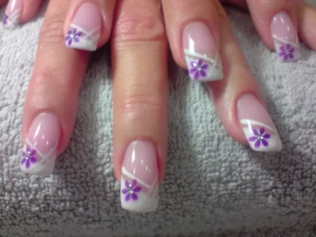Genesis Nails: Uñas de Gel