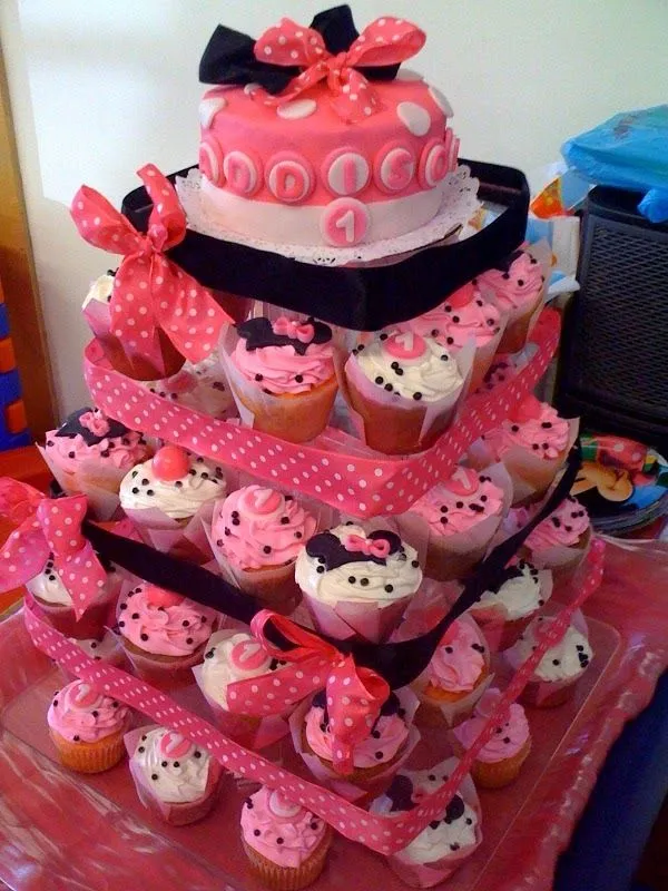 Gigi-Belle Cupcakes: Minnie Mouse