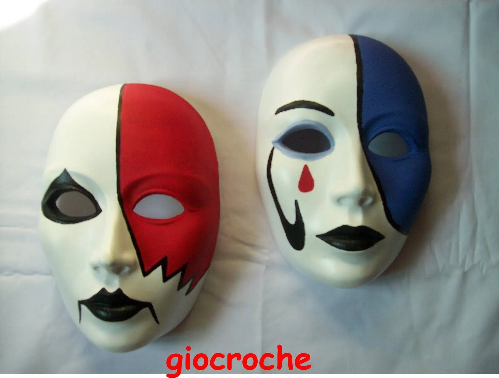 GIO CROCHE: MASCARAS, PINTURA EN YESO