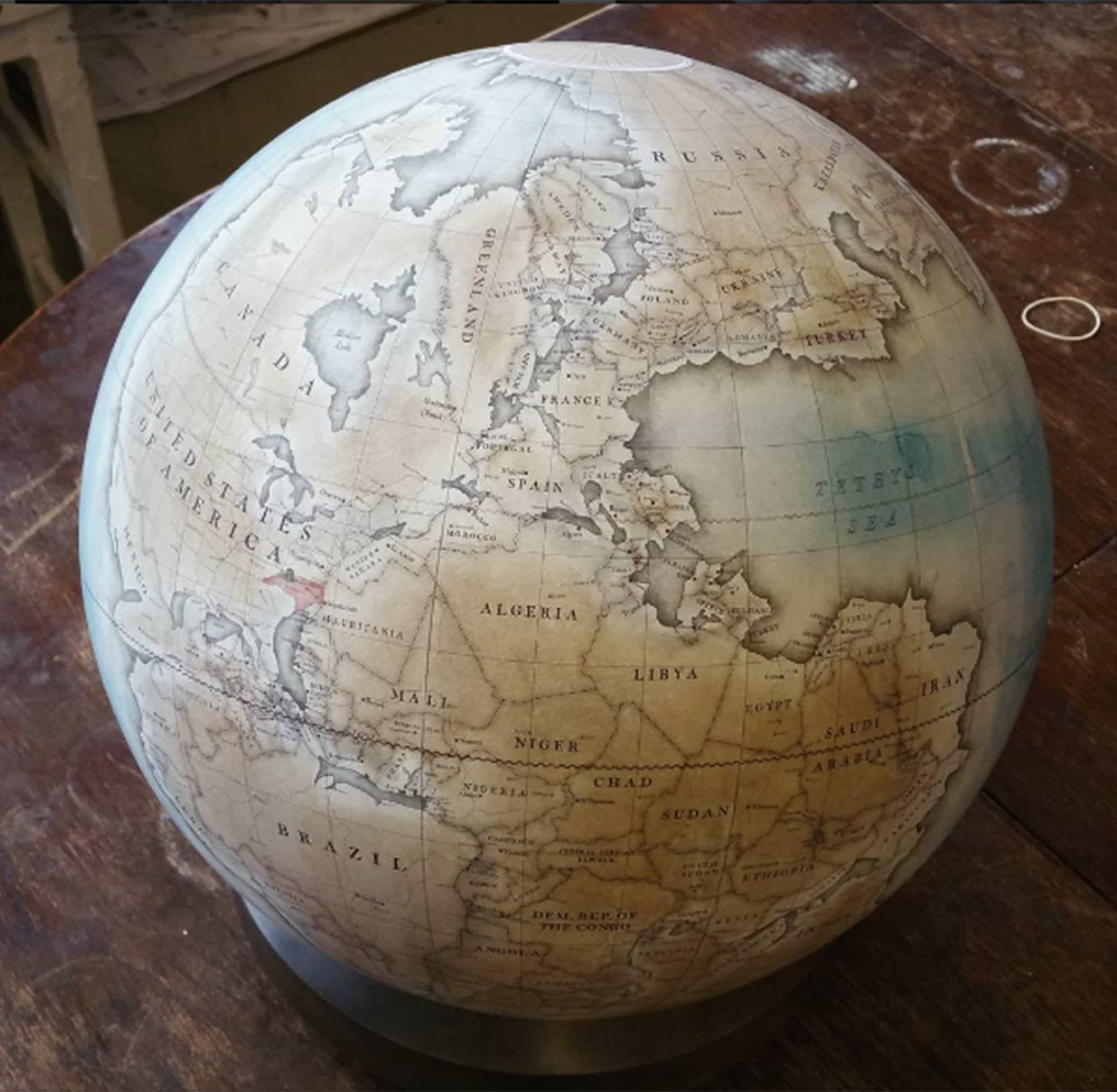 El globo terráqueo de Pangea con sus fronteras actuales - Geografía Infinita El globo terráqueo de Pangea con sus fronteras actuales - Geografía Infinita