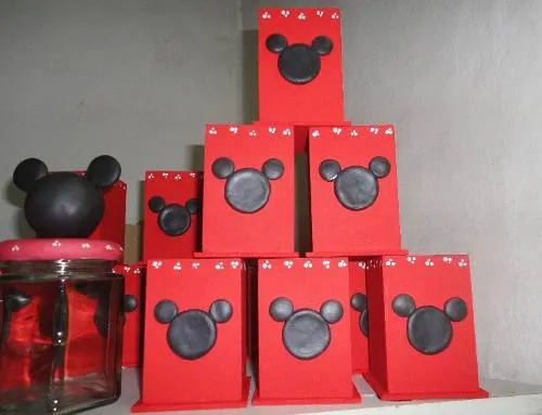 Carli Creaciones (Alta Cba): junio 2013