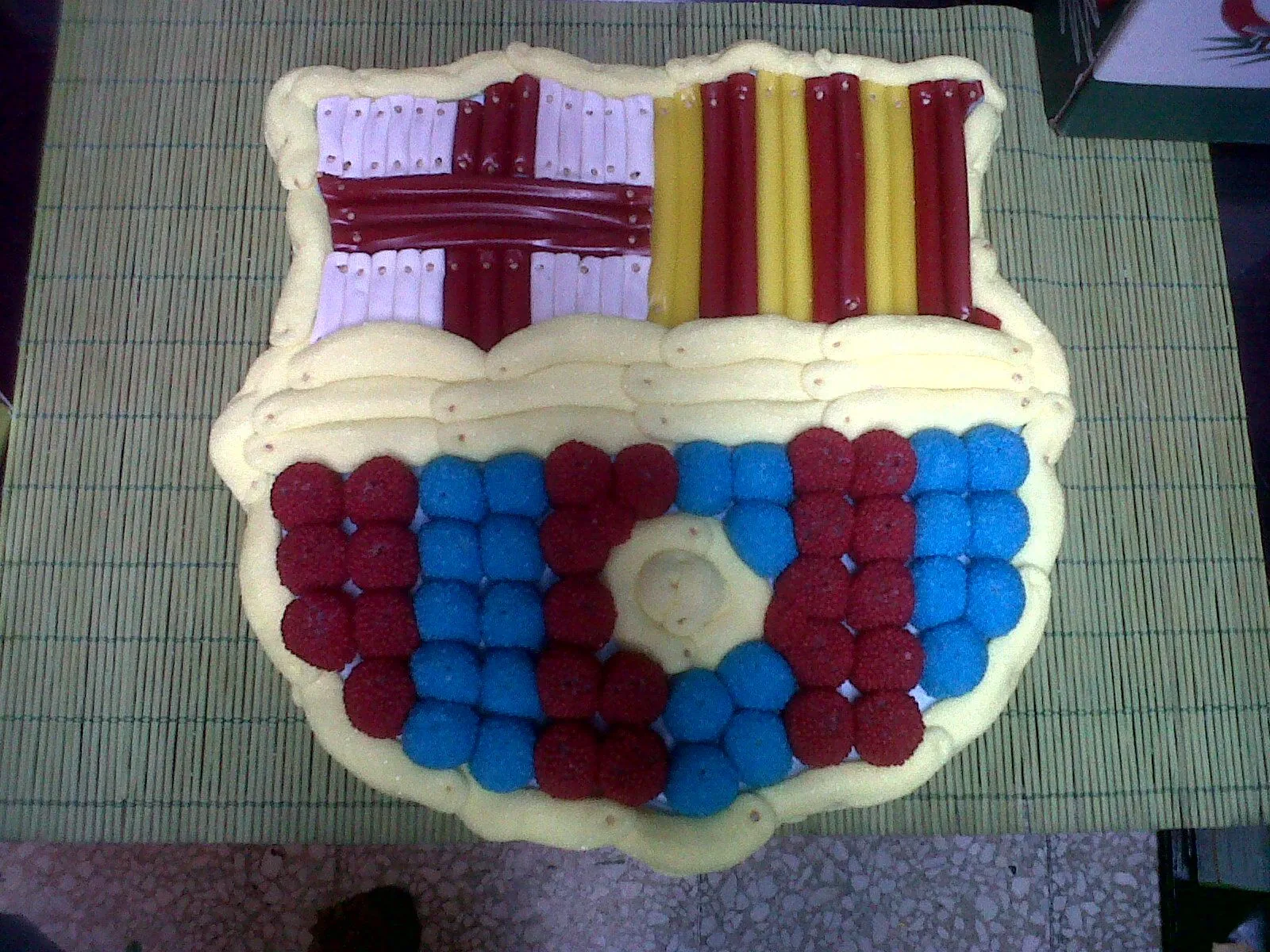 El Goloso.net: Tarta Chuches Escudo Barcelona