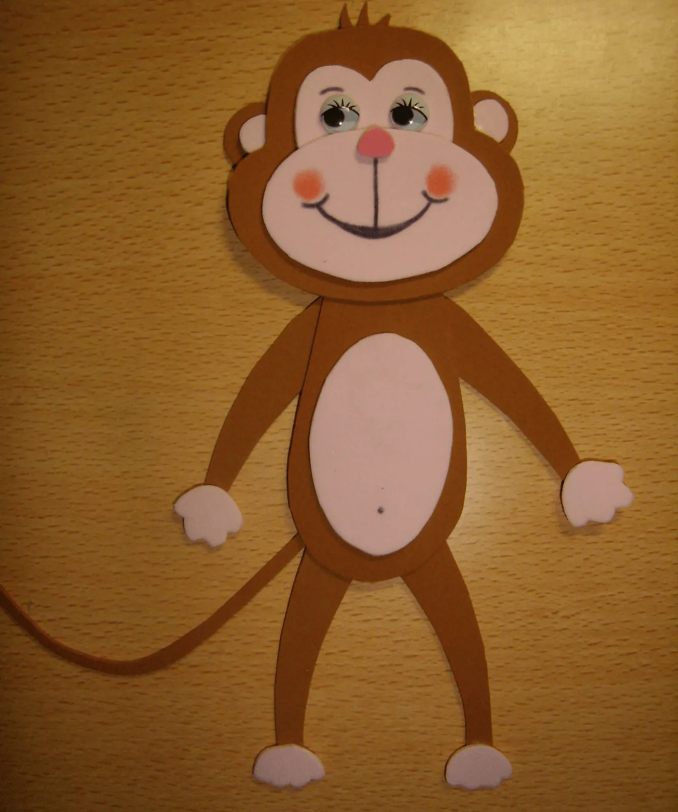 Goma Eva: Monos para el árbol