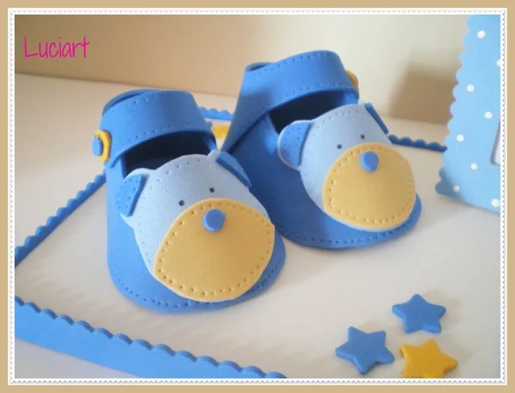 Zapatitos en goma eva con marco de fotos. Realizado por Luciart ... Zapatitos en goma eva con marco de fotos. Realizado por Luciart ...