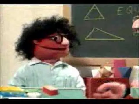 Gomaespuma en la escuela - YouTube
