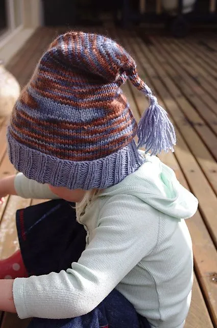 Gorrito de duende: Traducción del patrón Sid Beanie by Georgie ... Gorrito de duende: Traducción del patrón Sid Beanie by Georgie ...