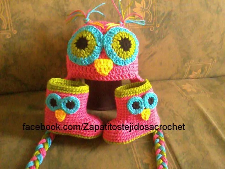 Gorro de búho y botas niña | gorros niños tejidos | Pinterest