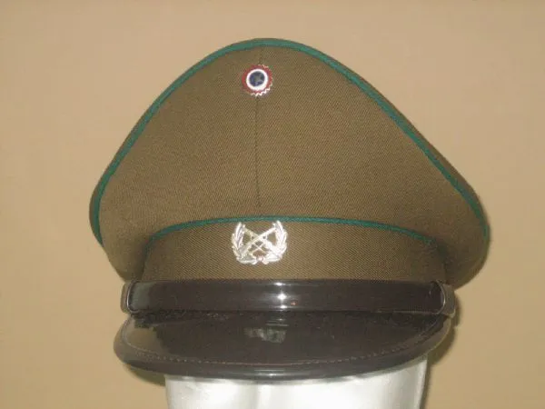 Museo Policia - Gorra de Plato de Carabineros de Chile Museo Policia - Gorra de Plato de Carabineros de Chile