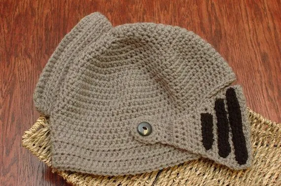 Gorro de casco medieval | La Guarida Geek