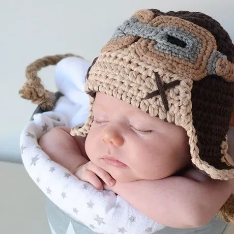Gorro crochet aviador para recien nacido. Gorro pequeñito hecho en ... Gorro crochet aviador para recien nacido. Gorro pequeñito hecho en ...