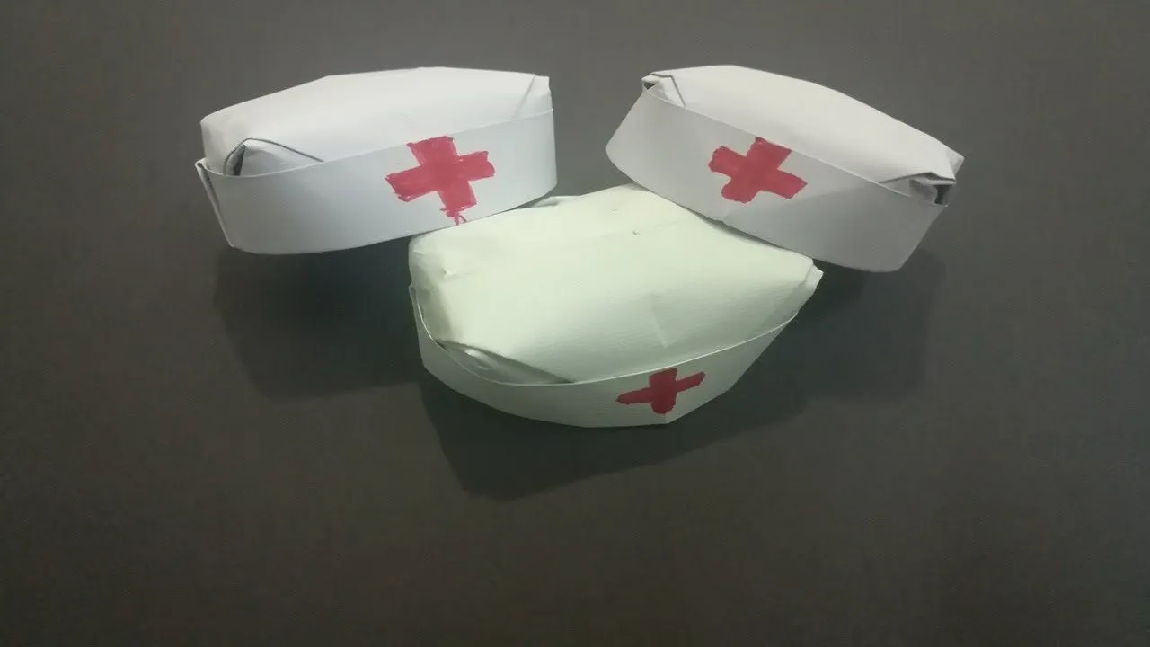 hacer un gorro de enfermera de papel facil - Cap Doctor origami - Hat for doctor - YouTube hacer un gorro de enfermera de papel facil - Cap Doctor origami - Hat for doctor - YouTube