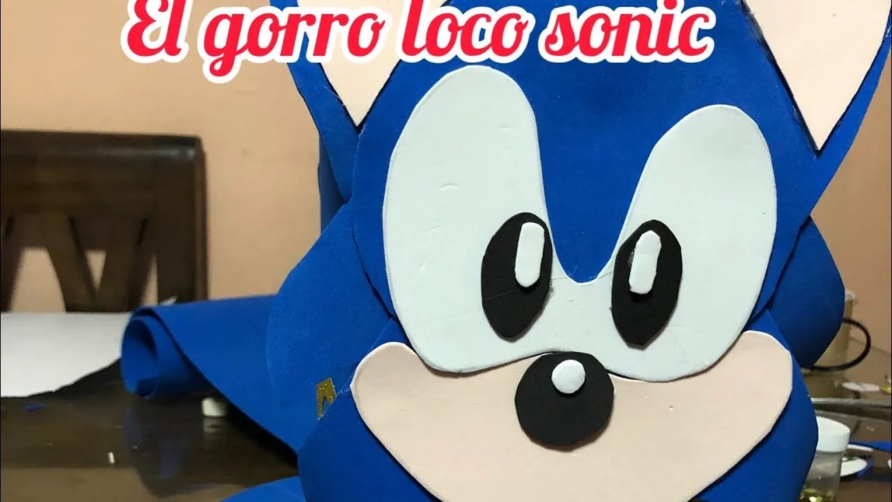 El gorro loco de sonic - YouTube