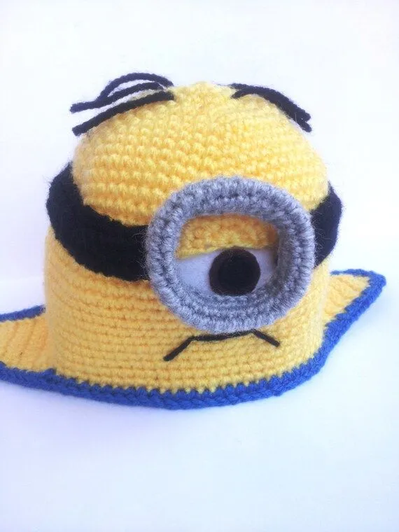 GORRO MINION NIÑOS 1 a 3 años niño amarillo lila por Kutuleras