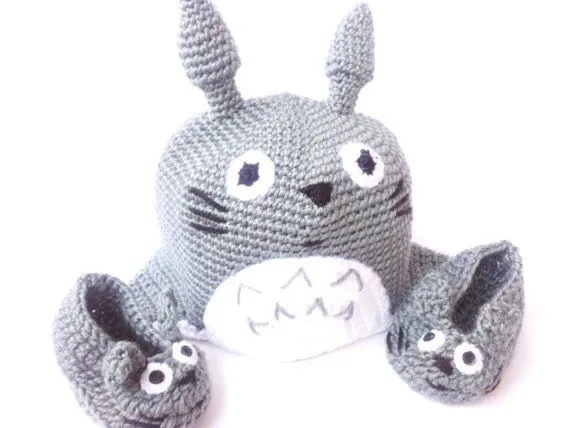 GORRO PATUCOS TOTORO niño gris favorito inspirado por Kutuleras