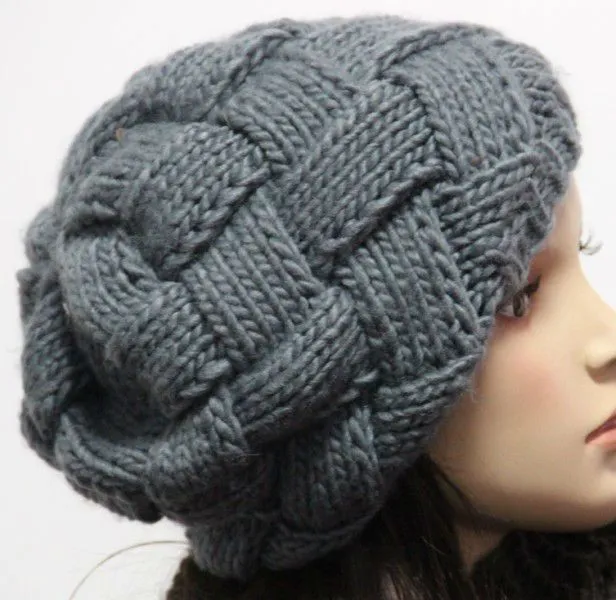 Moda promocional acrílico jacquard con orejeras de invierno de ... Moda promocional acrílico jacquard con orejeras de invierno de ...