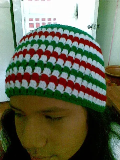 Gorros de navidad tejidos - Imagui