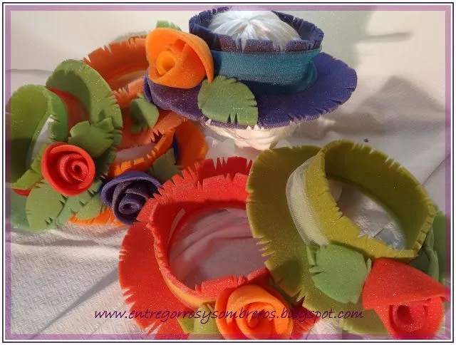 Entre Gorros y Sombreros...: Capelinas primaverales.