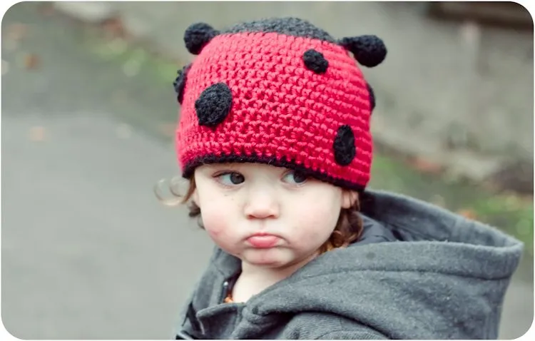 Gorras tejidas con gancho para niña - Imagui