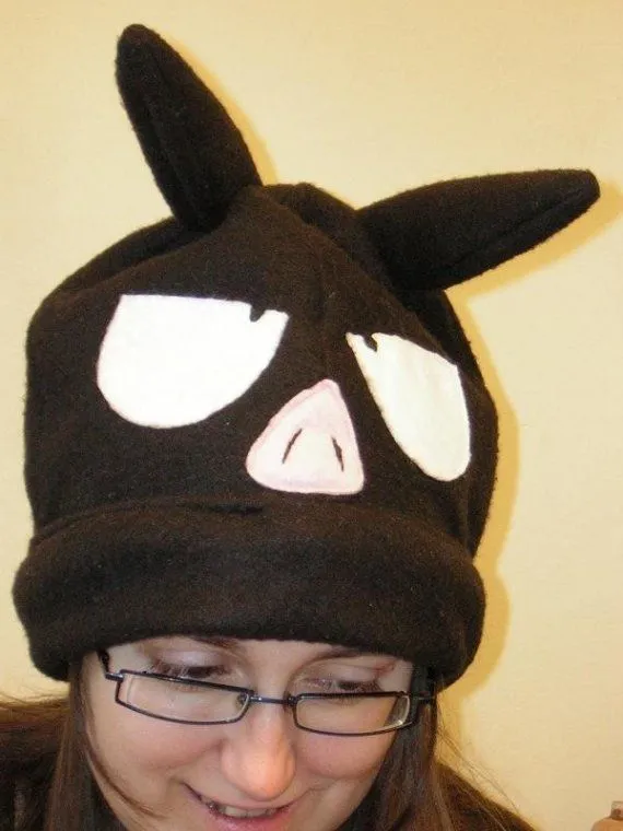 Gorros de Yoshi amarillo, la gata de Sailor Moon y P-chan de Ranma ... Gorros de Yoshi amarillo, la gata de Sailor Moon y P-chan de Ranma ...