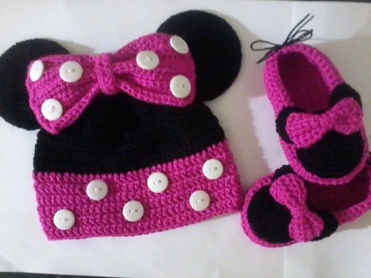 Gorros Y Zapatitos Tejidos Crochet a $ 350.Bebés, Ropa de Bebé ...