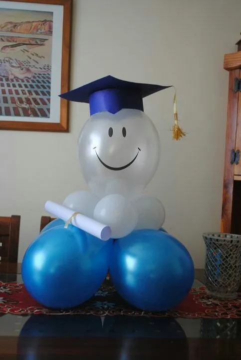 graduación preescolar on Pinterest | Graduation Centerpiece, Mesas ...