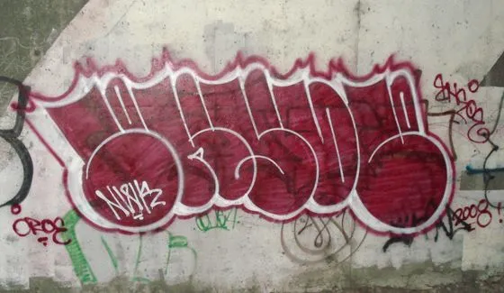 graffiti callejero: bombas