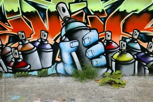 Graffiti spray cans" Fotos de archivo e imágenes libres de ... Graffiti spray cans" Fotos de archivo e imágenes libres de ...