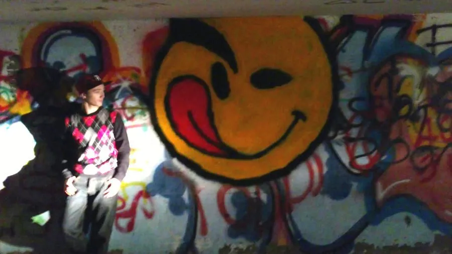 Graffiti Yums by thgzuio on DeviantArt