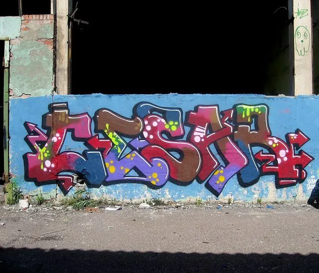 Graffitis cesar - Imagui