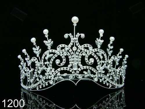coronas de princesas reales - Buscar con Google | We Heart It coronas de princesas reales - Buscar con Google | We Heart It